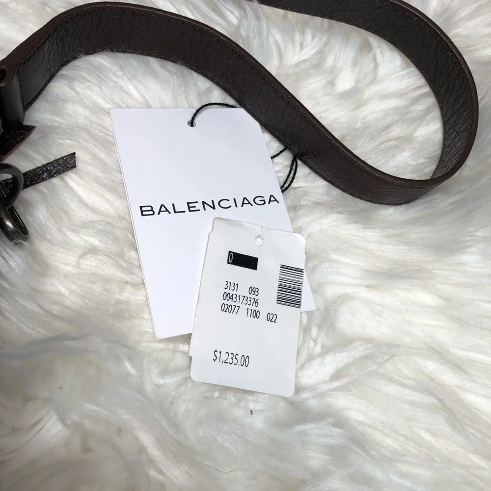 Brown Balenciaga Crossbody - Picture 5 of 9